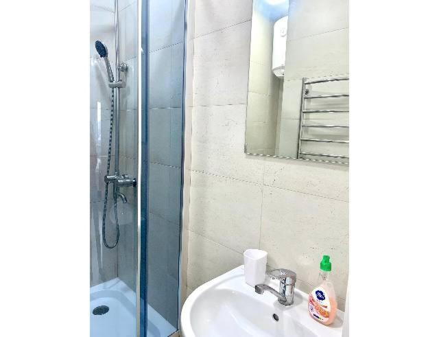 Жк Светлопарк Apartment Kiev Ngoại thất bức ảnh